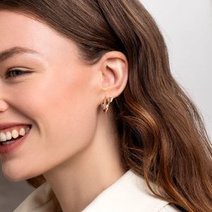Super Arrow Earrings – product view