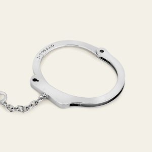 Love Lockdown Bracelet – product view