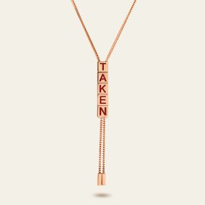 Taken Necklace – product view