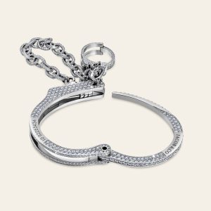 Love Lockdown Wristlet – product view