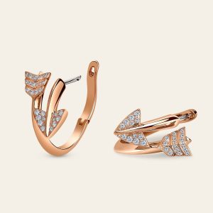 Super Arrow Diamond Earrings – product view