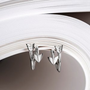 Super Arrow Earrings – product view