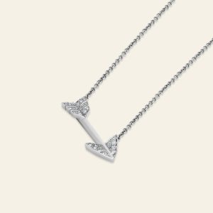 Super Arrow Diamond Pendant – product view