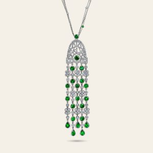 Jezebel Pendant – product view