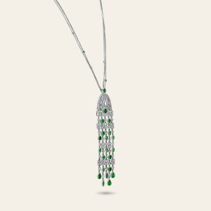 Jezebel Pendant – product view