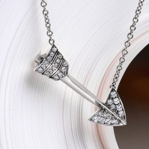 Super Arrow Diamond Pendant – product view