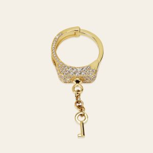 Love Lockdown Diamond Ring – product view