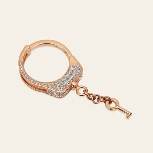 Love Lockdown Diamond Ring – product view
