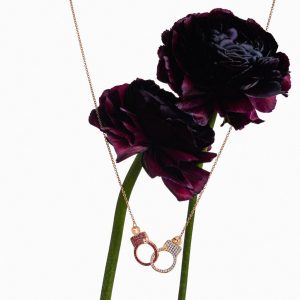 Love Lockdown Interlocking Diamond Necklace – product view