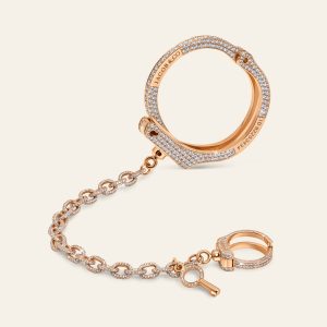 Love Lockdown Wristlet – product view