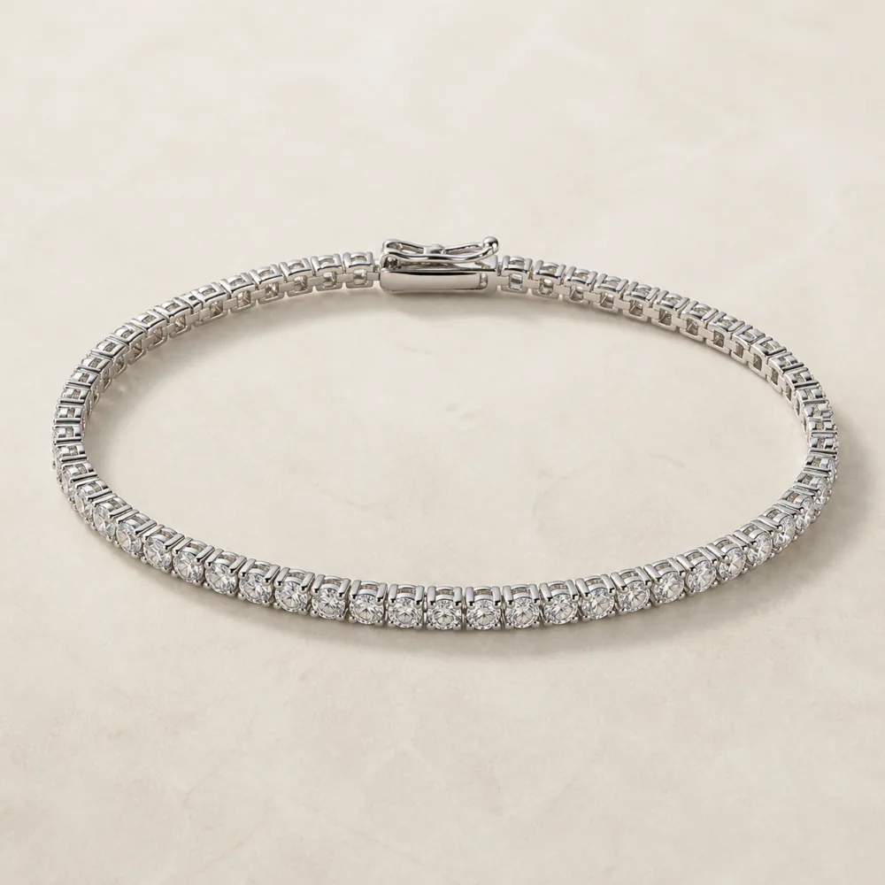 Diamond bracelet on ivory stone